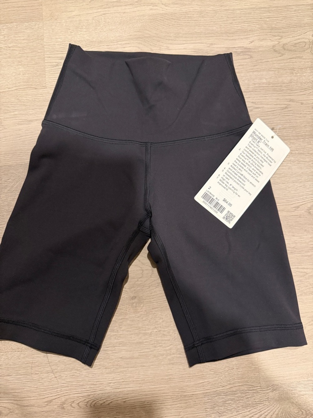 NWT Lululemon Wunder Train high rise 8”